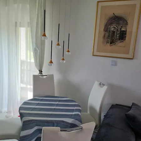 Ferien- Und Businesswohnung Relax Im Ersten Stock Sonnen