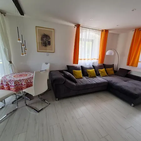Ferien- Und Businesswohnung Relax Im Ersten Stock Sonnen