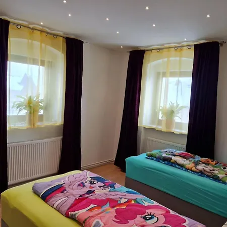 Ferien- Und Businesswohnung Relax Im Ersten Stock Sonnen