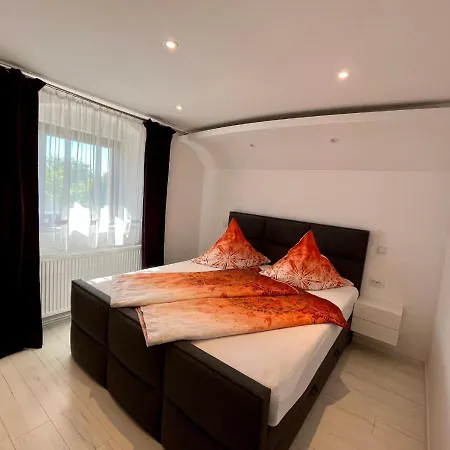 Ferien- Und Businesswohnung Relax Im Ersten Stock Apartment