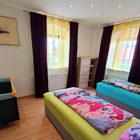 Lejlighed Ferien- Und Businesswohnung Relax Im Ersten Stock