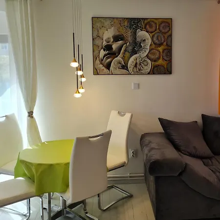 Ferien- Und Businesswohnung Relax Im Ersten Stock