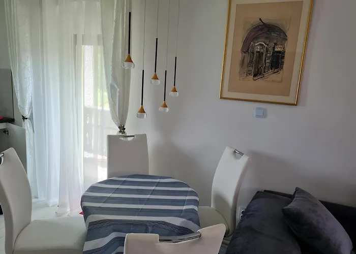 Ferien- Und Businesswohnung Relax Im Ersten Stock Sonnen